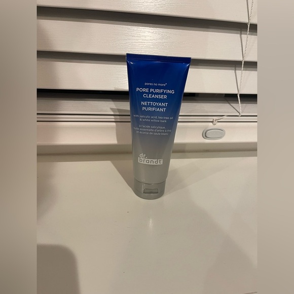 Salicylic Cleansing Gel & Pore Purifying Cleanser - Picture 3 of 6